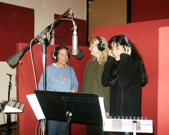 JULIE GOLD, HELEN RUSSELL, SUZZY ROCHE -- LIVING WIND CHIMES IN THE RECORDING STUDIO